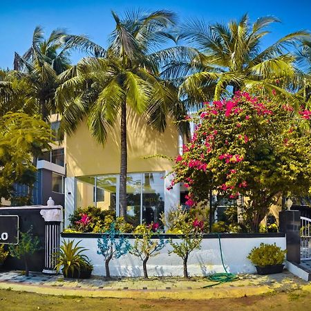 Montecarlo Hotel Mahabalipuram Buitenkant foto