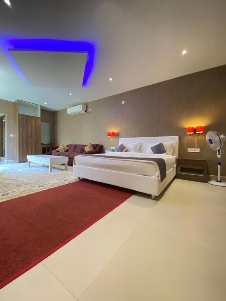 Montecarlo Hotel Mahabalipuram Buitenkant foto