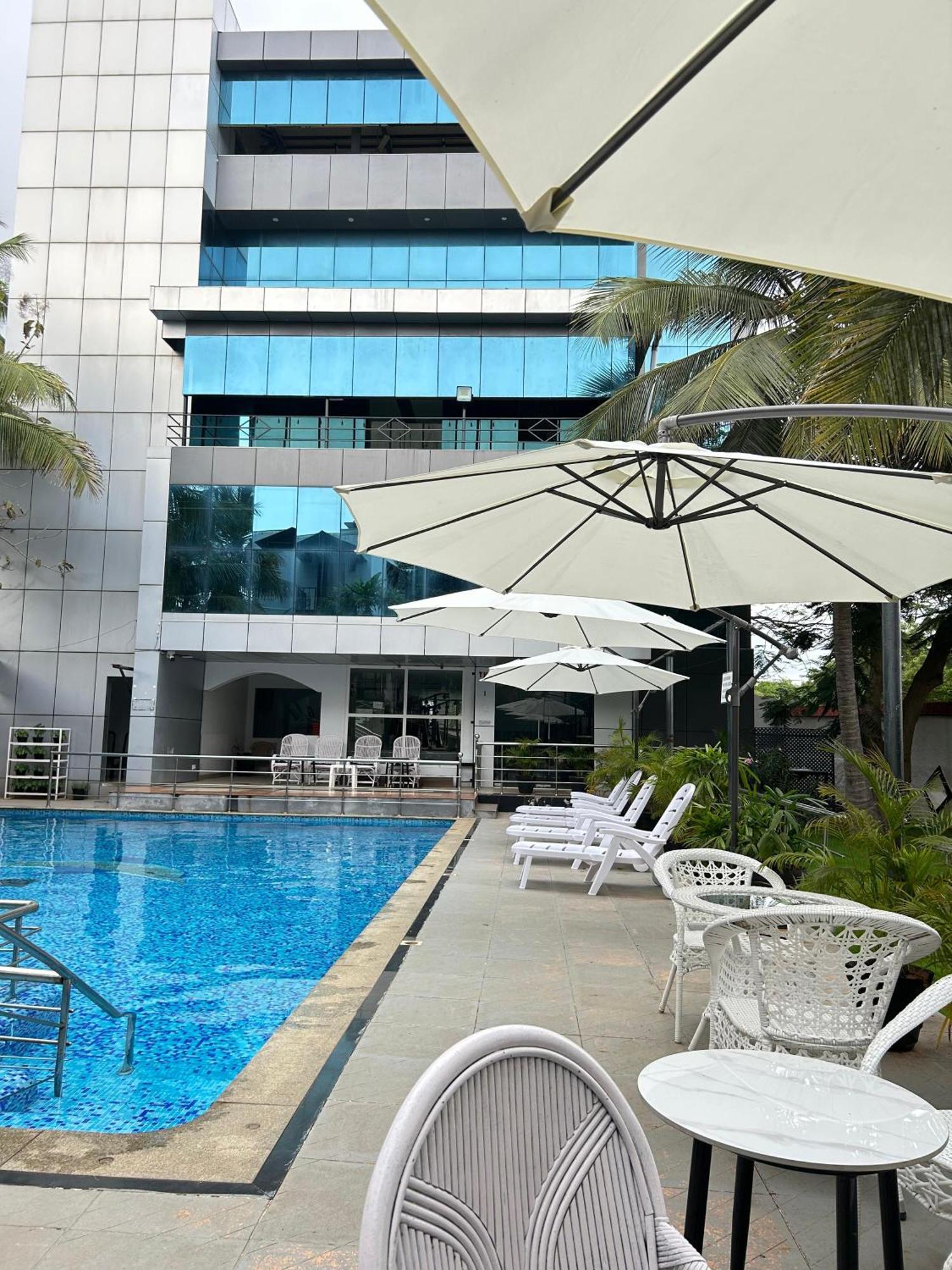 Montecarlo Hotel Mahabalipuram Buitenkant foto