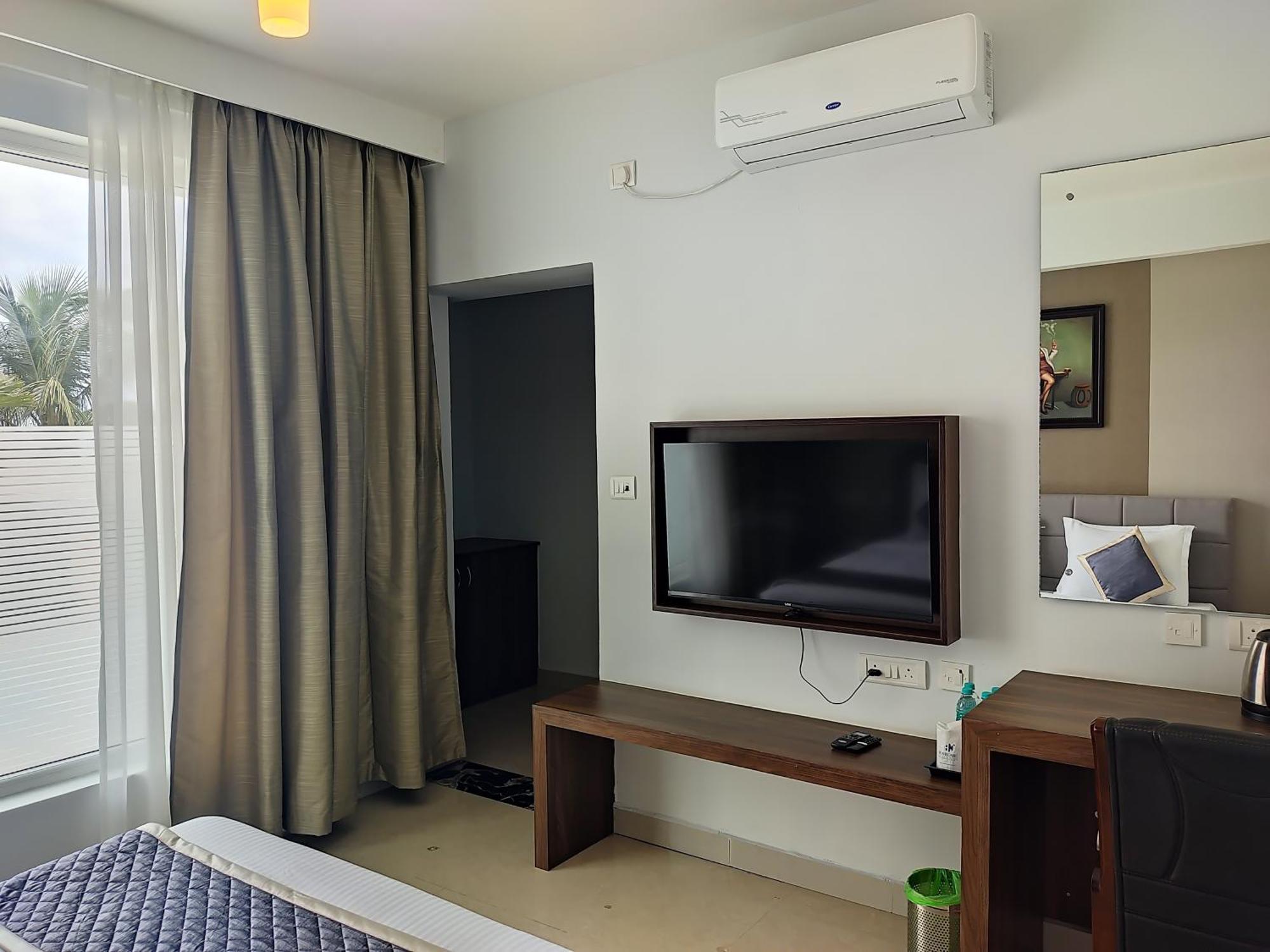 Montecarlo Hotel Mahabalipuram Buitenkant foto