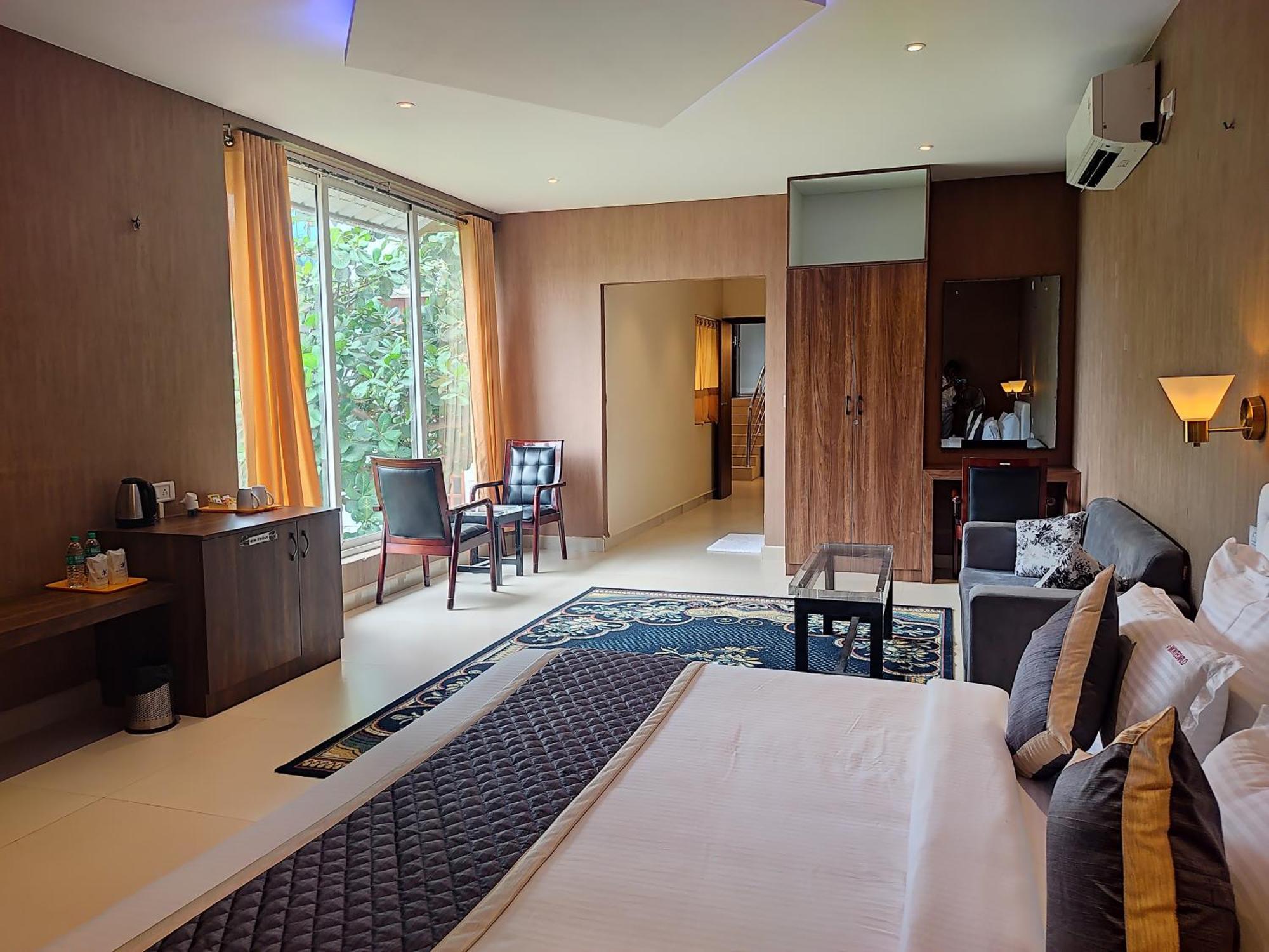 Montecarlo Hotel Mahabalipuram Buitenkant foto
